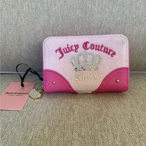 NWT Juicy Couture Royal Kingdom Wallet
